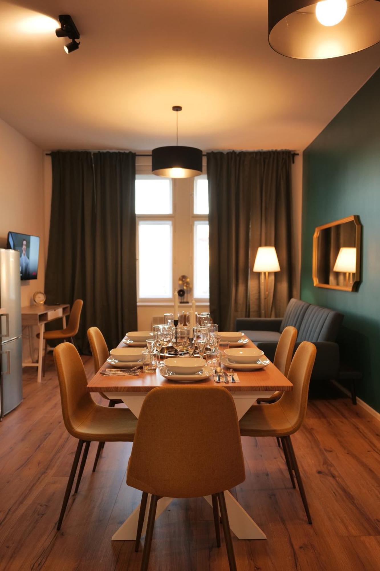 Royal Square View Residence Прага Экстерьер фото